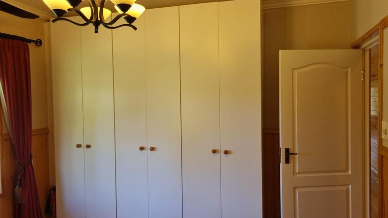 5 Bedroom Property for Sale in Rheenendal Western Cape